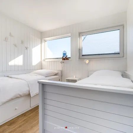 Holiday home Wasserhaus The Nordic House *